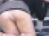 同業者パンチラ　笑顔はじけるミニスカ天使の桃色パンティ包囲網　食い込みパンツは逃しません
