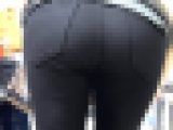 【４K・高画質】#27 デカ尻お姉さんのエロさ満点下半身から浮き出るPライン
