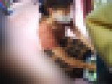 【店員胸ちら2名分】楽器屋店員さんのB地区ちら・古着屋店員さんの胸チラ【05】